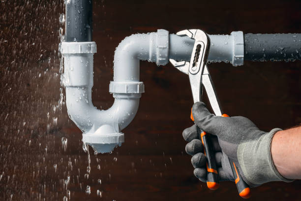 Professional Leak Detection technician working in Roebling, NJ